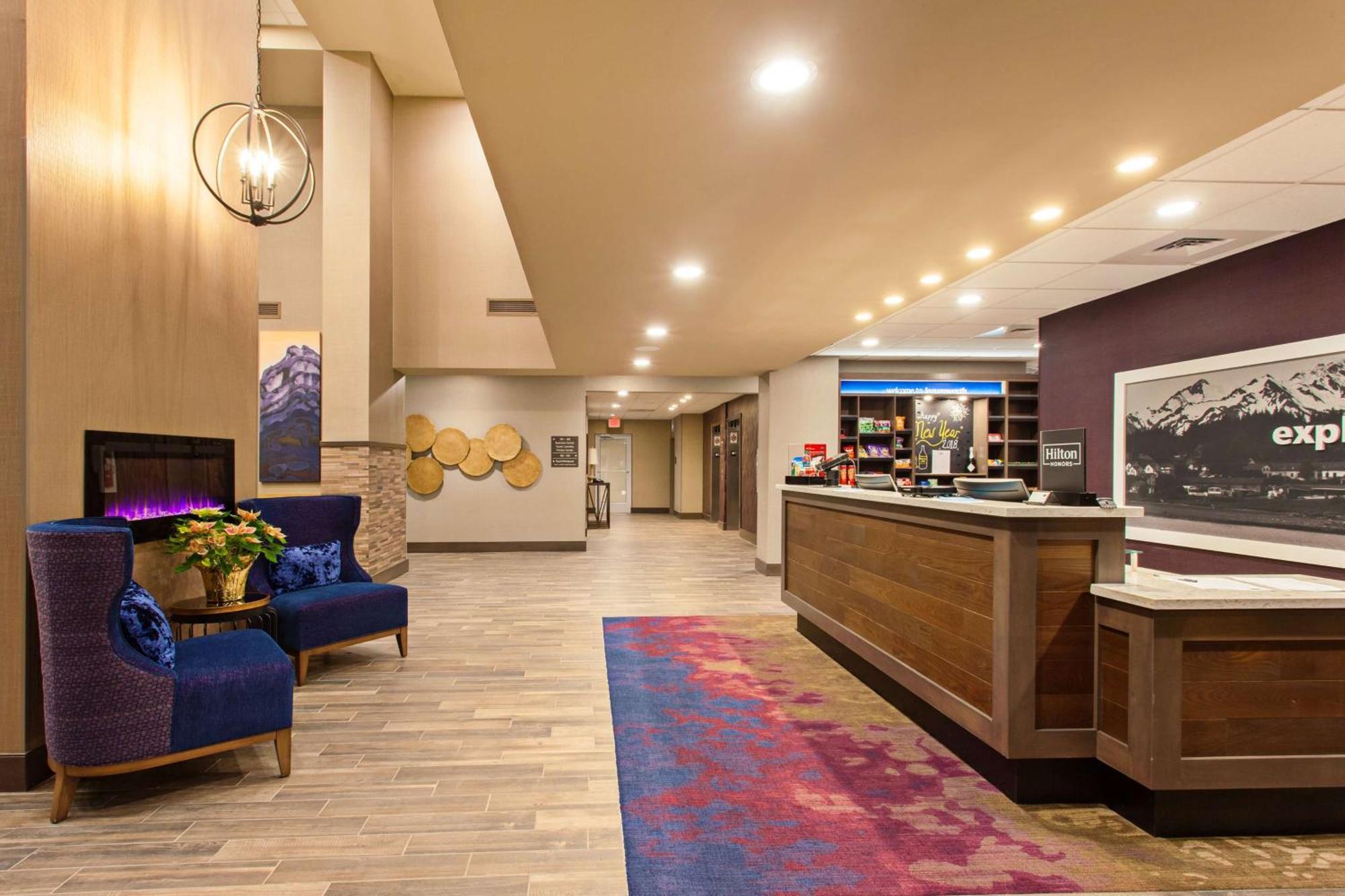 Hampton Inn & Suites Левенуэрт Экстерьер фото